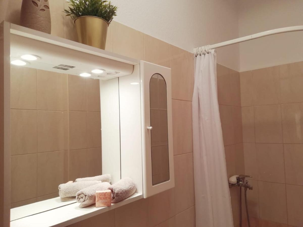 Apartments Carevic Ante Baska Voda Ngoại thất bức ảnh