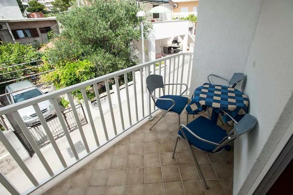 Apartments Carevic Ante Baska Voda Ngoại thất bức ảnh