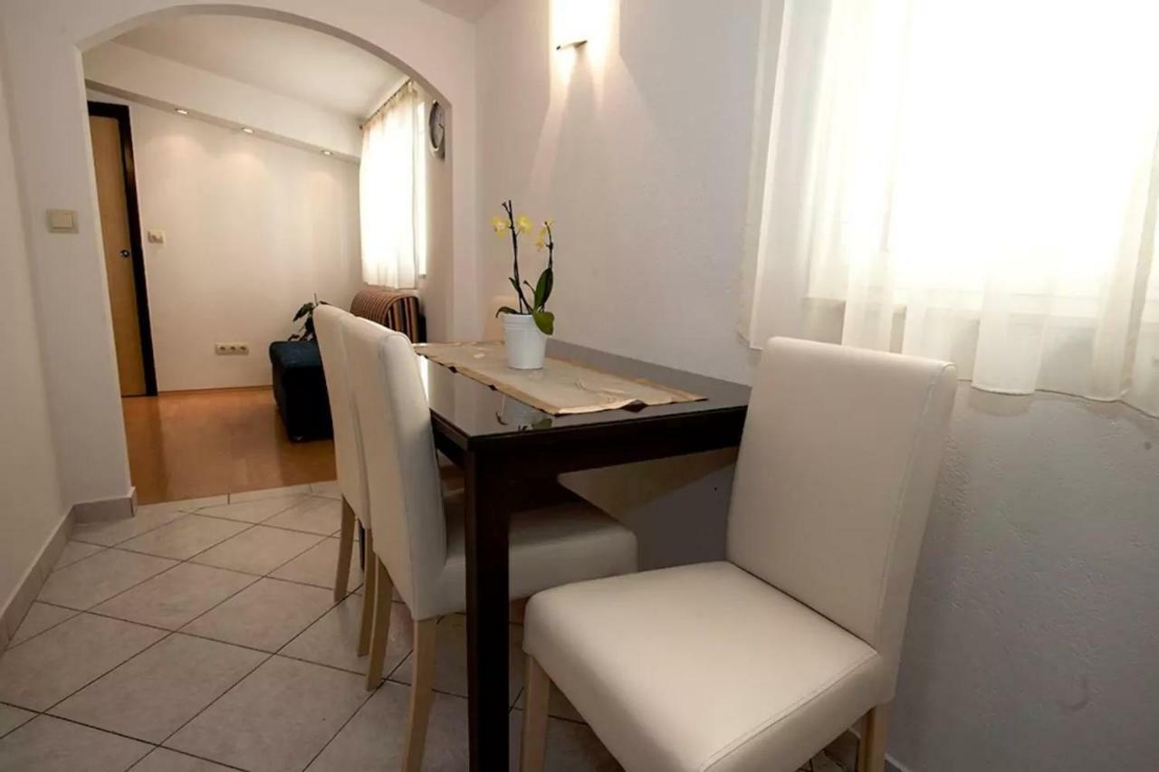 Apartments Carevic Ante Baska Voda Ngoại thất bức ảnh